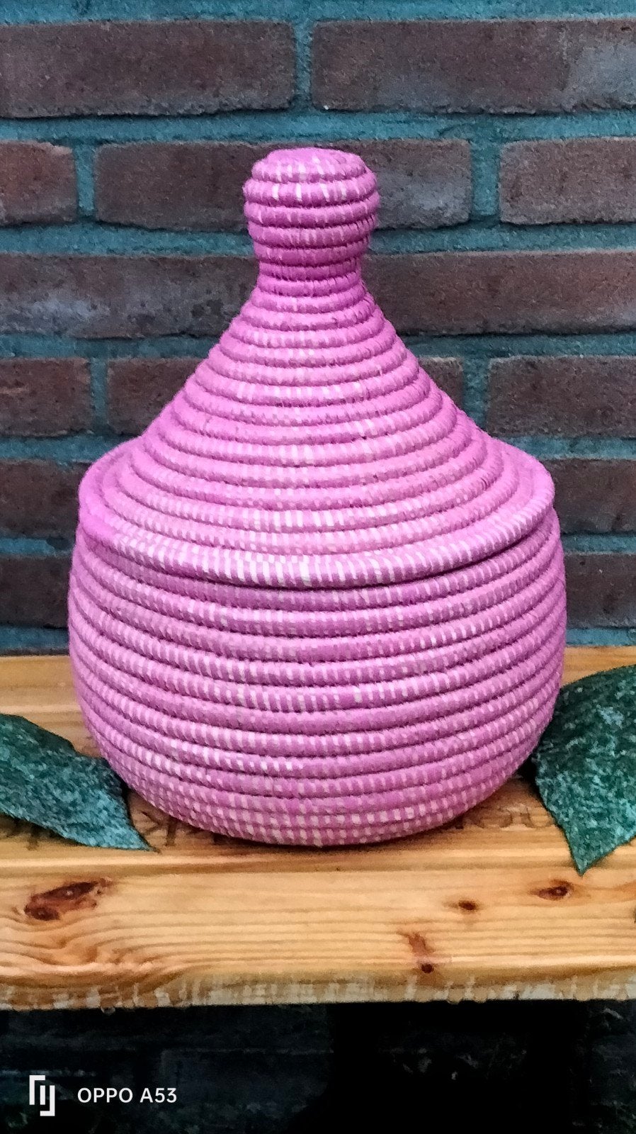 Handgemaakte Afrikaanse rieten mand - 27x25cm, Boho, Roze, Ophalen of Verzenden, Zo goed als nieuw