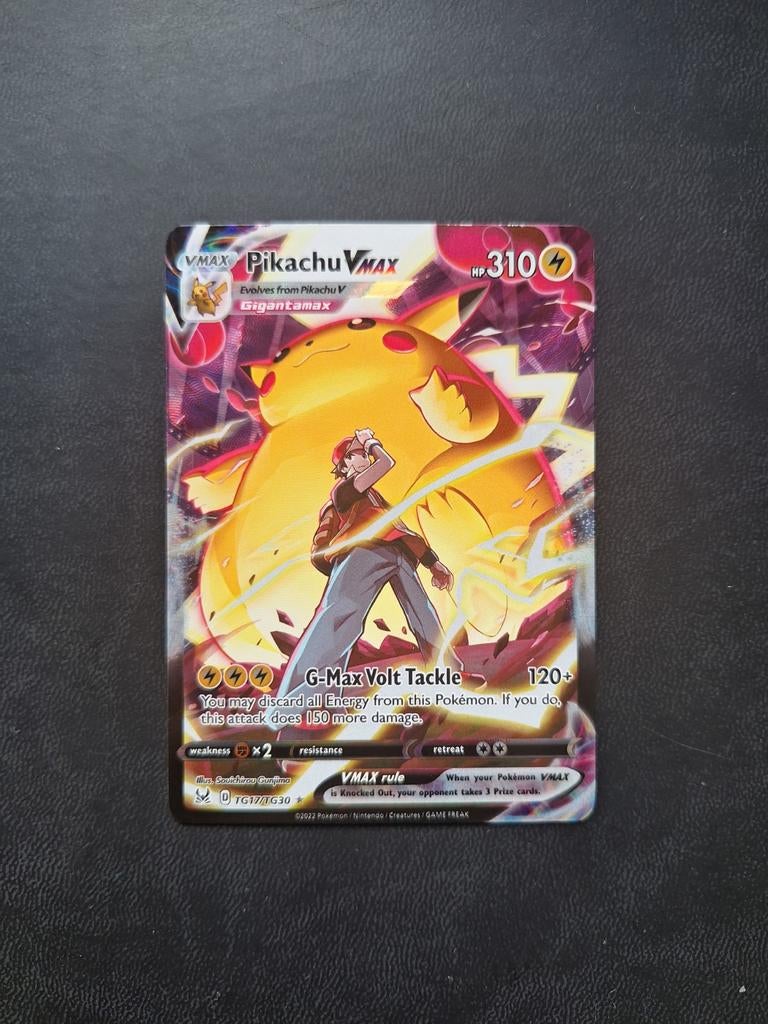 Pikachu Vmax TG17, Ophalen of Verzenden, Zo goed als nieuw