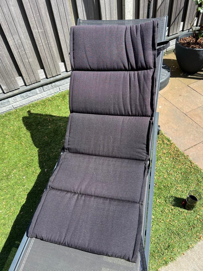 Set van 2 Hartman tuinkussens - Zwart, 123x50 cm, Tuin en Terras, Tuinmeubel-accessoires, Ophalen, Zo goed als nieuw