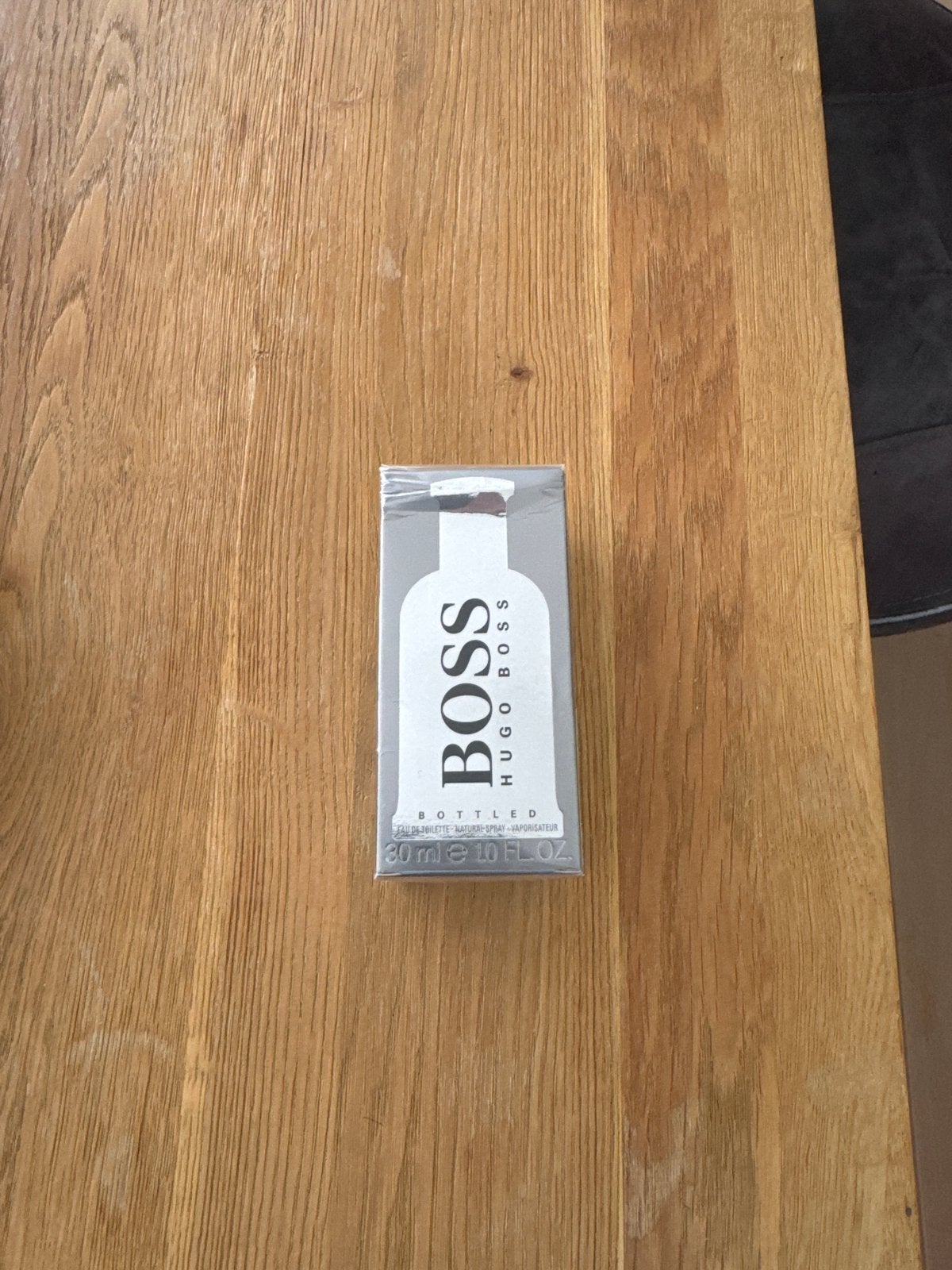 Hugo Boss Bottled Eau de Toilette 30ml, Ophalen of Verzenden, Nieuw