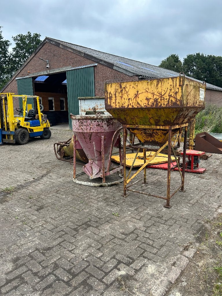 beton kubels, Ophalen, Gebruikt