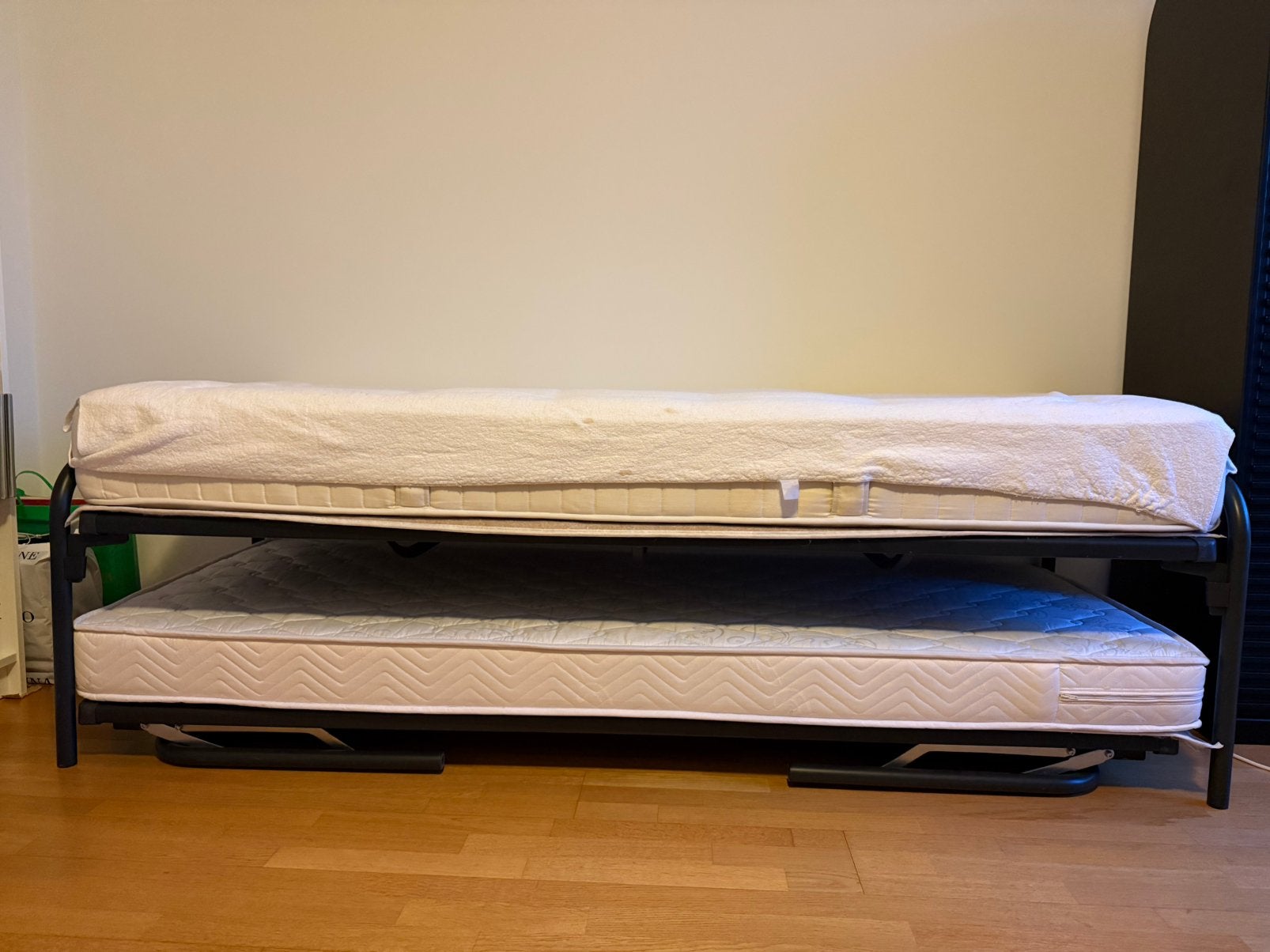 Avek onderschuifbed 80 x 200, Huis en Inrichting, Slaapkamer | Bedden, Ophalen, Verstelbaar, Tweepersoons, Zo goed als nieuw