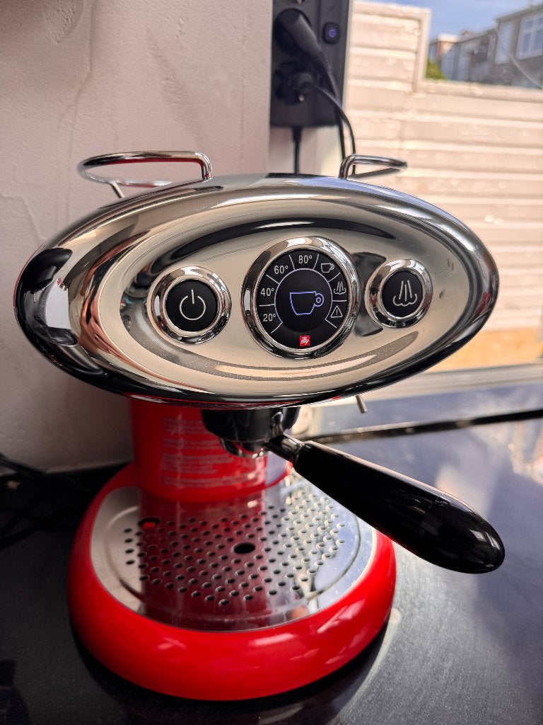 ⁠illy Francis Francis X7.1 Iperespresso - Rood⁠, Ophalen, Espresso apparaat, Zo goed als nieuw, 1 kopje