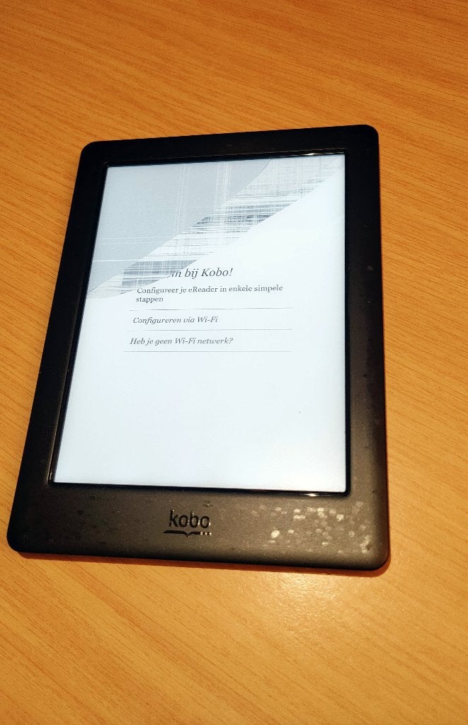 Kobo Glo HD e-reader N437 met defect scherm (voor hobbyist), Computers en Software, Verzenden, 6 inch of minder, Kobo, 4 GB of minder