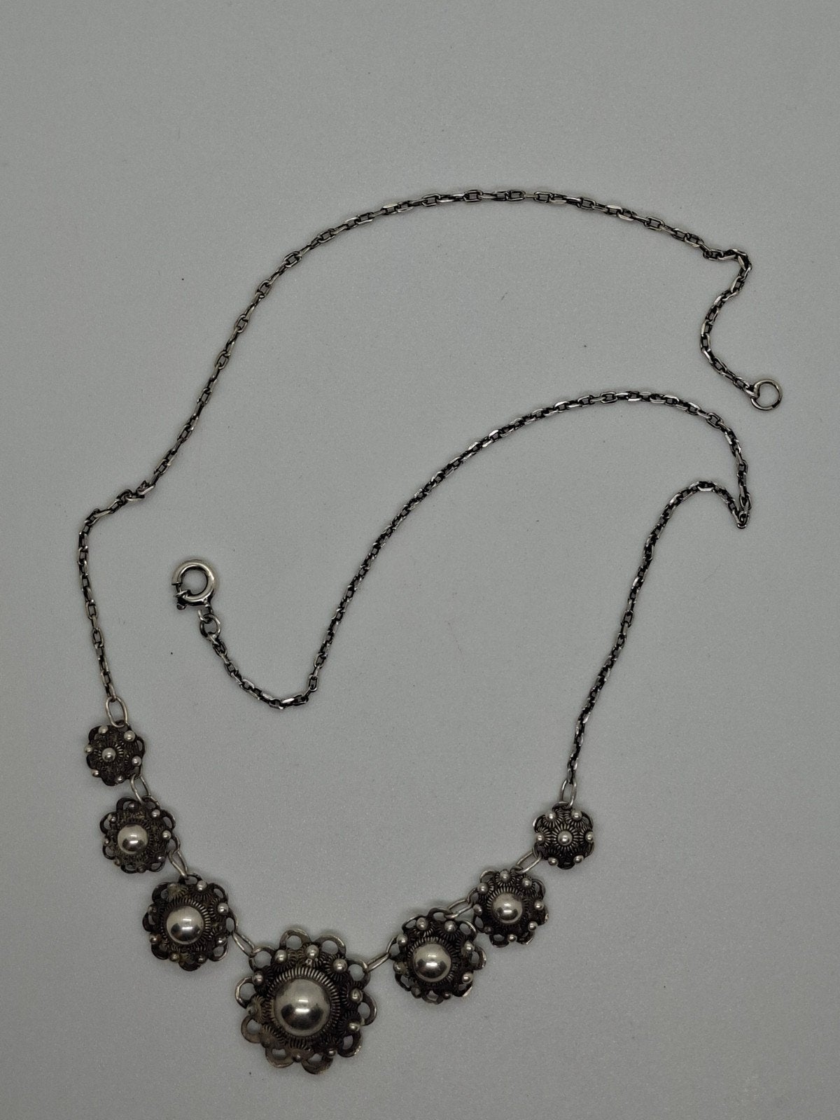 Zilveren Vintage Ketting 835 met 7 Antieke Zeeuwse Knopen, Ophalen of Verzenden, Zilver, Zilver