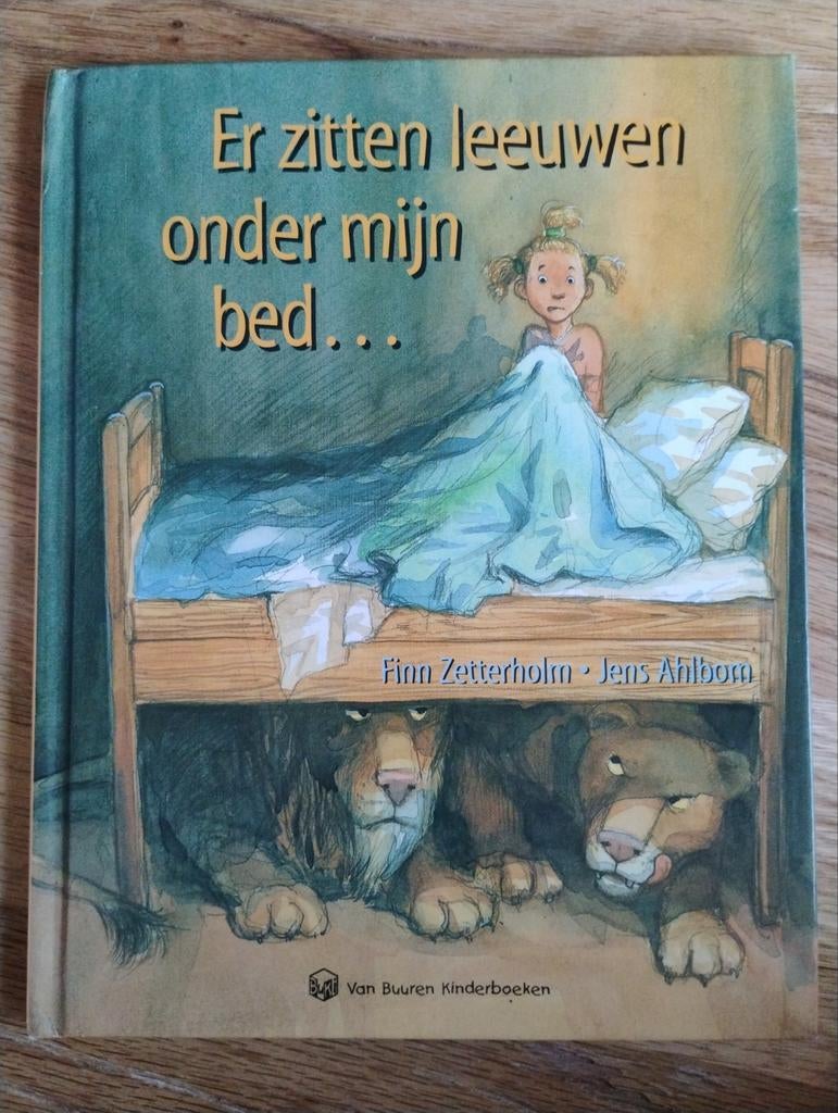 Er zitten leeuwen onder mijn bed - Kinderboek, Boeken, Finn Zetterholm, Jens Ahlbom, Ophalen of Verzenden, Zo goed als nieuw, Sprookjes