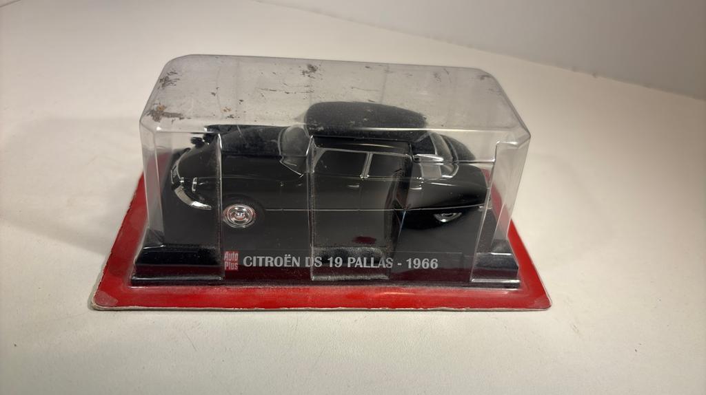 Citroen ds 19 pallas 1966 auto plus 1.43, Overige merken, Auto, Ophalen of Verzenden, A