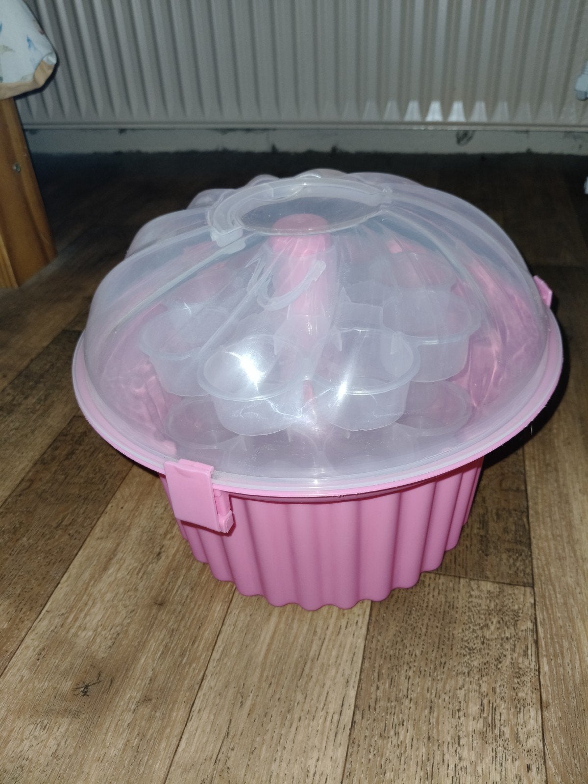 Roze cupcakehouder met deksel en 12 vormpjes, Ophalen, Kunststof, Roze, Overige merken