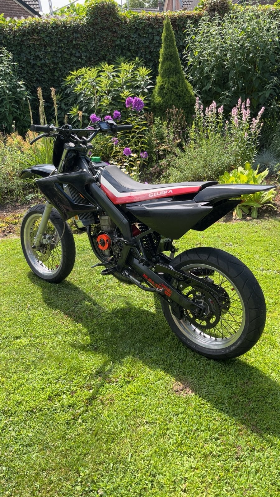 Gilera/Derbi senda 77cc, Fietsen en Brommers, Brommers | Derbi, Ophalen, Zo goed als nieuw