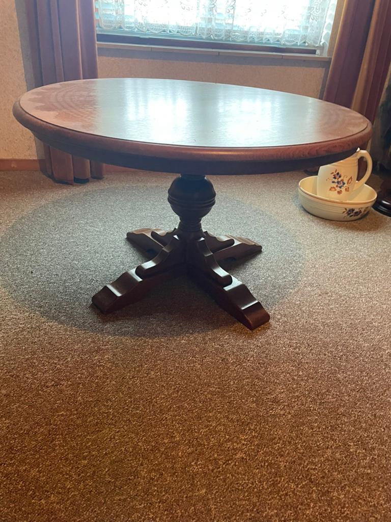 Klassieke eiken houten salontafel, Antiek en Kunst, Ophalen of Verzenden
