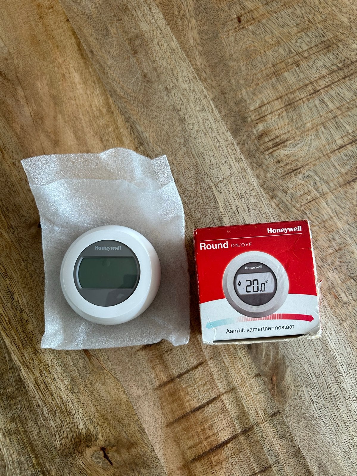 Honeywell Round Aan/Uit Kamerthermostaat T87G2014, Ophalen of Verzenden, Nieuw