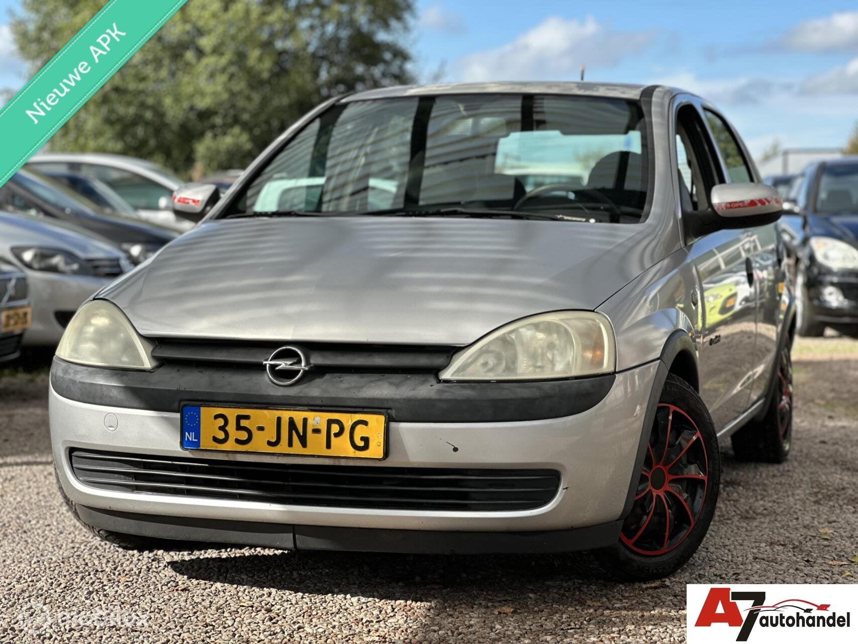 Opel Corsa 1.2-16V Nieuwe APK, Voorwielaandrijving, 450 kg, Gebruikt, 31 €/maand