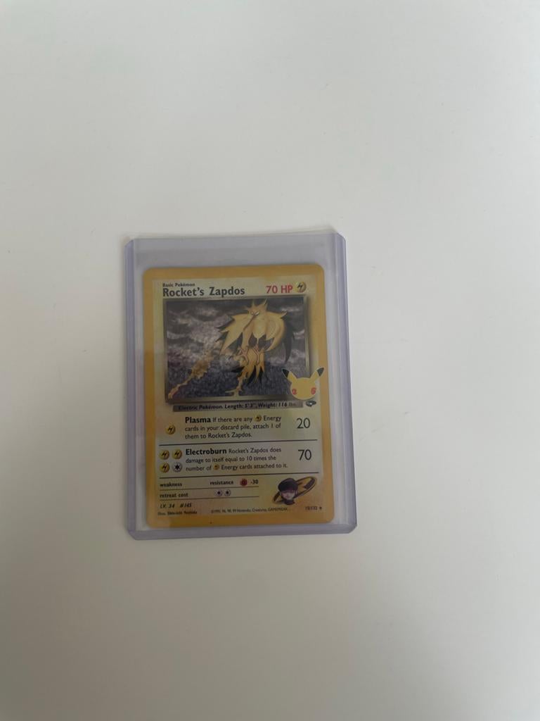 Pokémon Kaart: Rocket's Zapdos 70 HP, Ophalen of Verzenden, Gebruikt, Losse kaart
