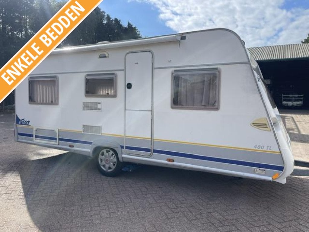 Bürstner Fun 480 TL 2004; enkele bedden zit luifel;, Bedrijf, 750 - 1000 kg, 4 tot 5 meter, Tot en met 4