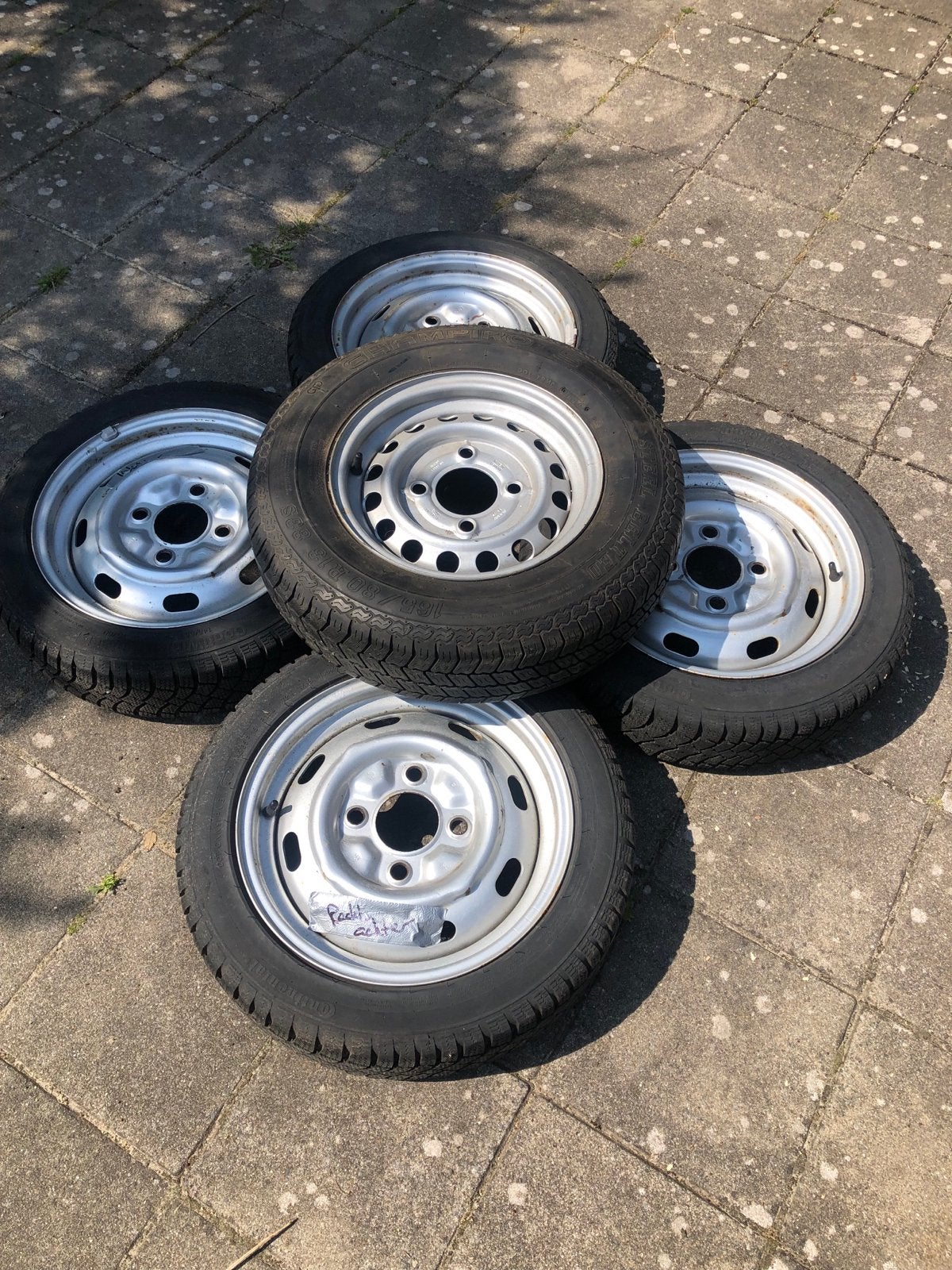 Banden met standaard velgen 15 inch voor VW Kever, Ophalen, Gebruikt