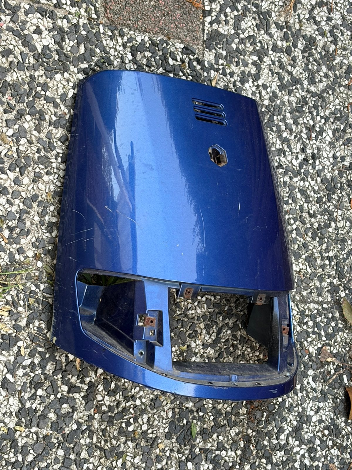 piaggio skipper / quartz voorkap, Ophalen
