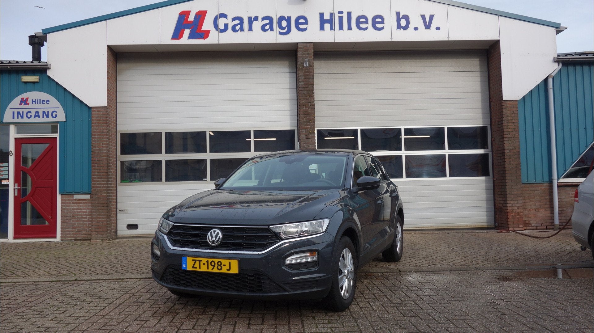Volkswagen T-Roc 1.0 TSI (bj 2019), Auto's, Voorwielaandrijving, Dealer onderhouden, Stof, Gebruikt