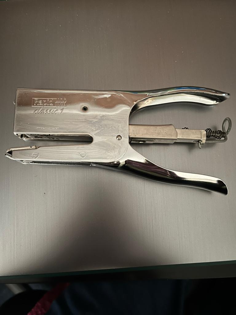 Rapid Classic 1 Nietmachine - Made in Sweden, Antiek en Kunst, Ophalen of Verzenden