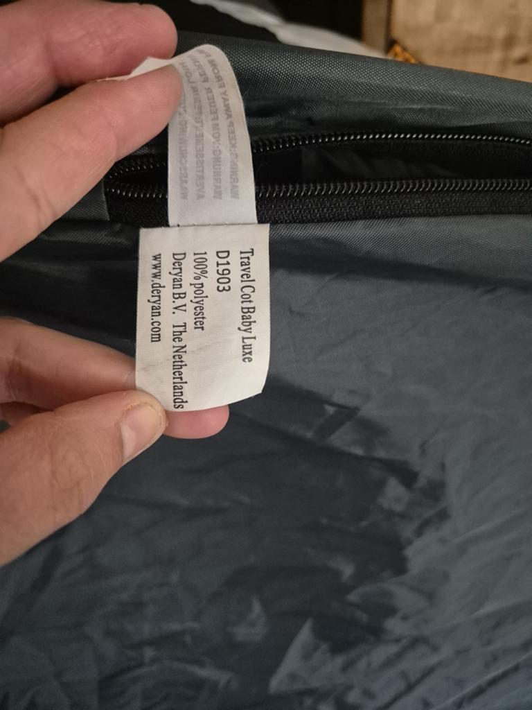 Deryan Travel Cot Baby Luxe - Compact Reisbedje, Kinderen en Baby's, Babywiegjes en Ledikanten, Ophalen, Zo goed als nieuw, Reisbedje