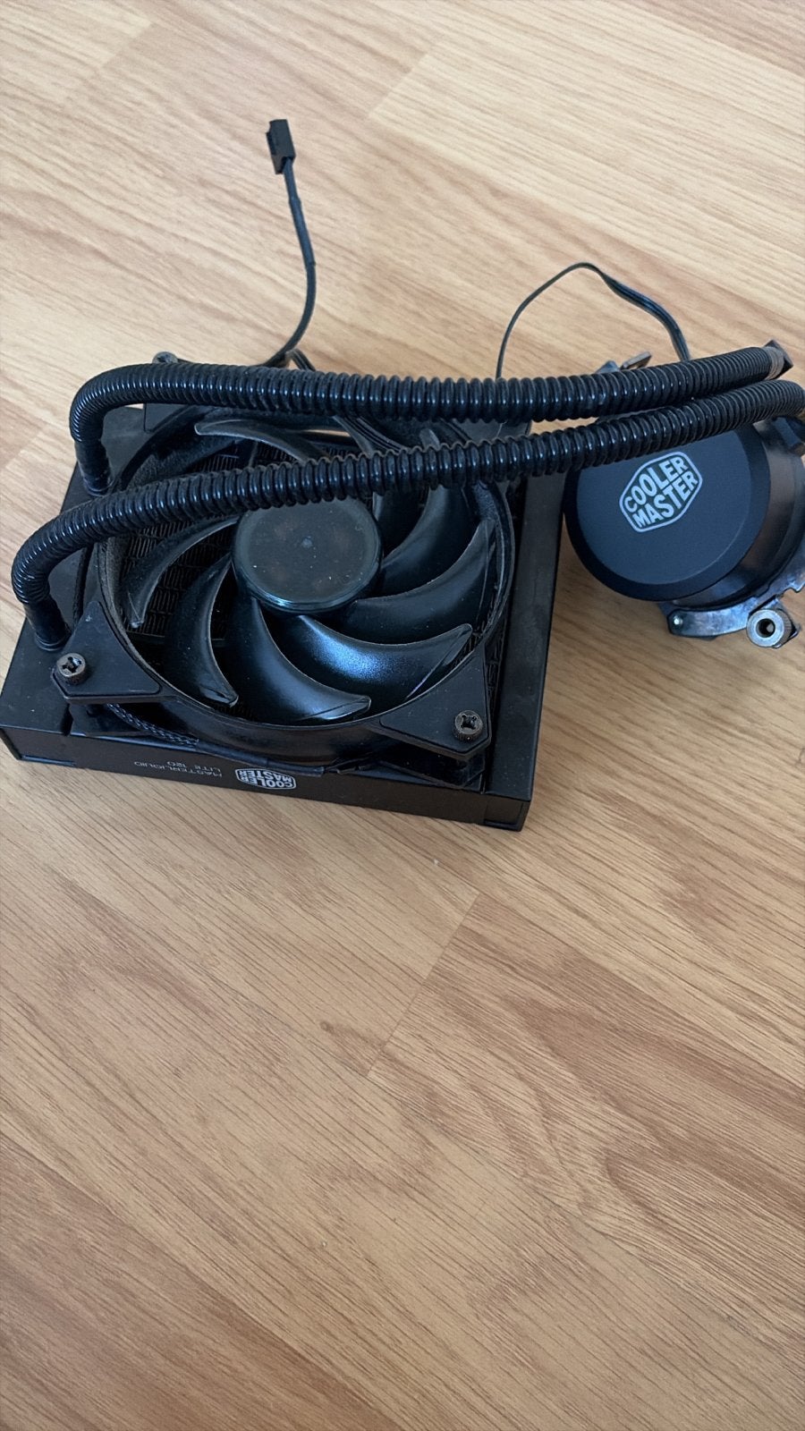 Cooler Master MasterLiquid Lite 120 - Koelvloeistof lekkage, Ophalen of Verzenden, Niet werkend, Waterkoeling