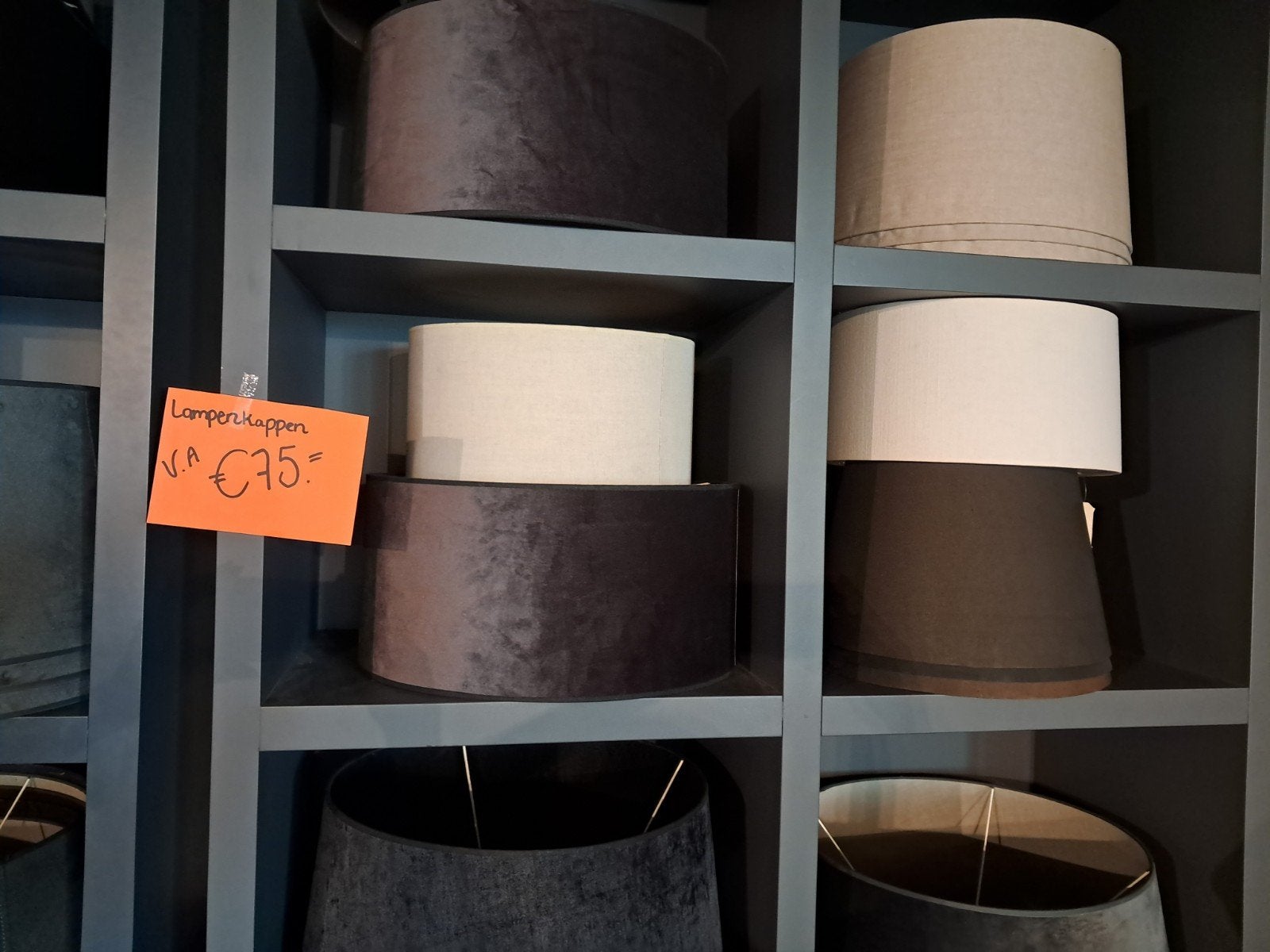 diverse Lampenkappen VANAf €75, Ophalen