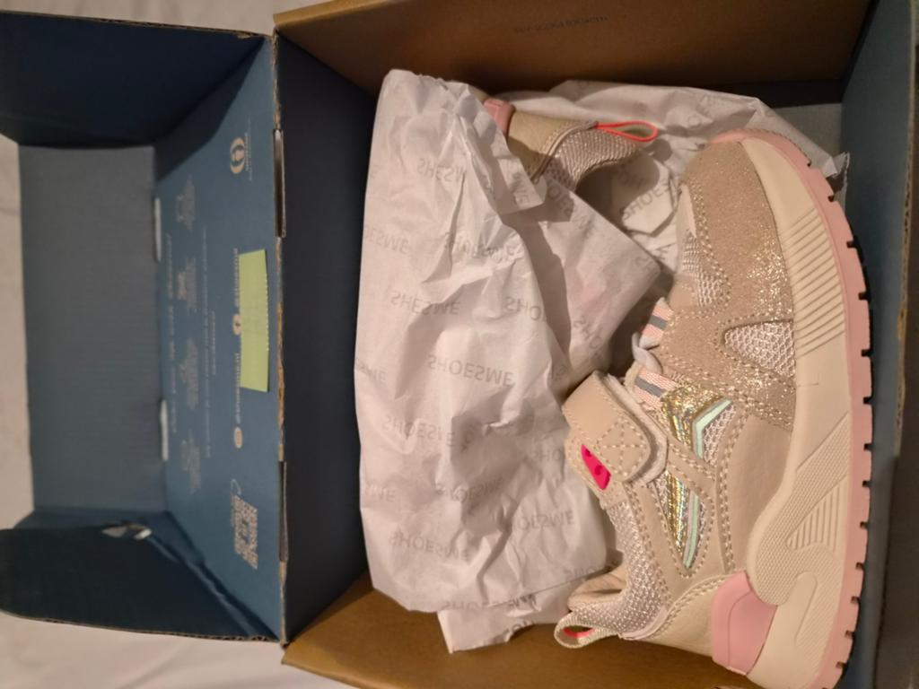 Shoesme Sneakers Maat 25 - Beige/Roze, Kinderen en Baby's, Meisje, Schoenen, Nieuw, Ophalen of Verzenden
