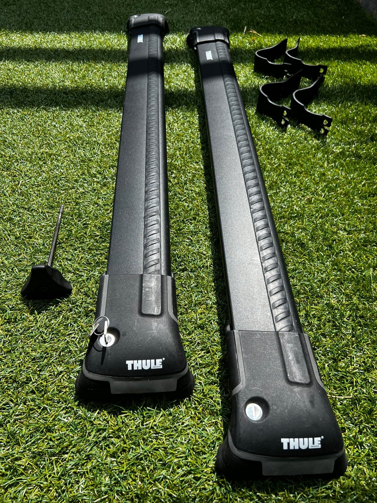 Thule 9582 WingBar Edge zwart, Auto diversen, Dakdragers, Ophalen of Verzenden, Zo goed als nieuw