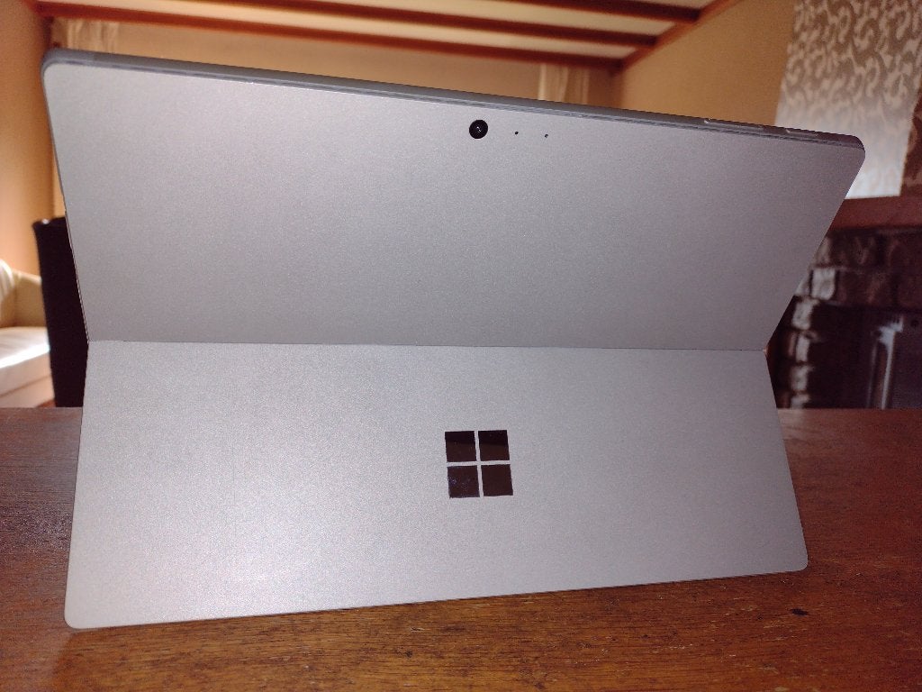 Foto 4 van Microsoft Surface Pro 5+QWERTZ (German) Keyboard