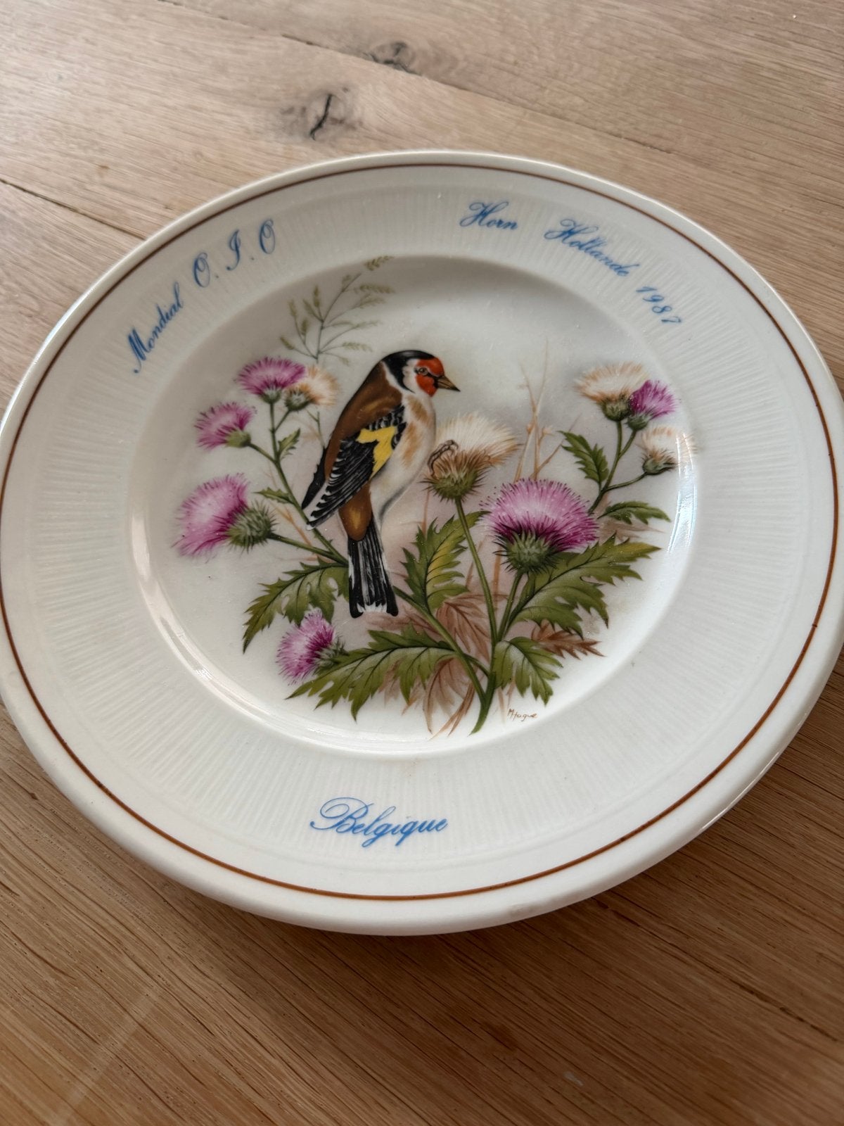 Decoratieve wandbord met vink en distels, Antiek en Kunst, Antiek | Wandborden en Tegels, Ophalen of Verzenden