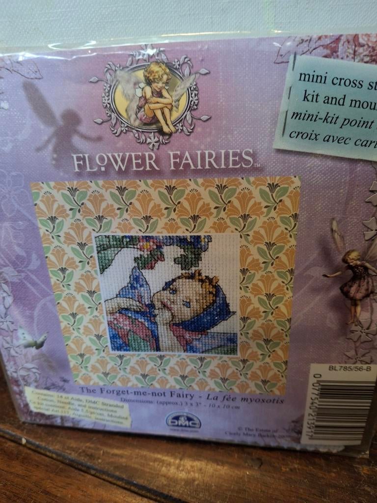 Flower Fairy - the forget me not fairy, Hobby en Vrije tijd, Borduren en Borduurmachines, Ophalen of Verzenden, Nieuw, Borduurpakket