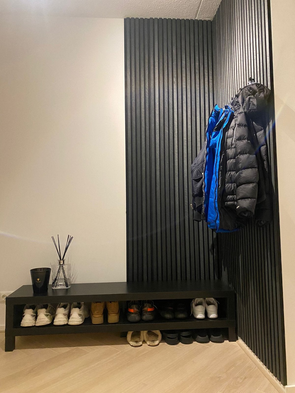 (GRATIS) IKEA TV meubel / schoenenkast zwart, Huis en Inrichting, Ophalen, Gebruikt