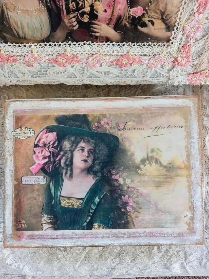 Grote brocante boudoir kist..., Ophalen of Verzenden