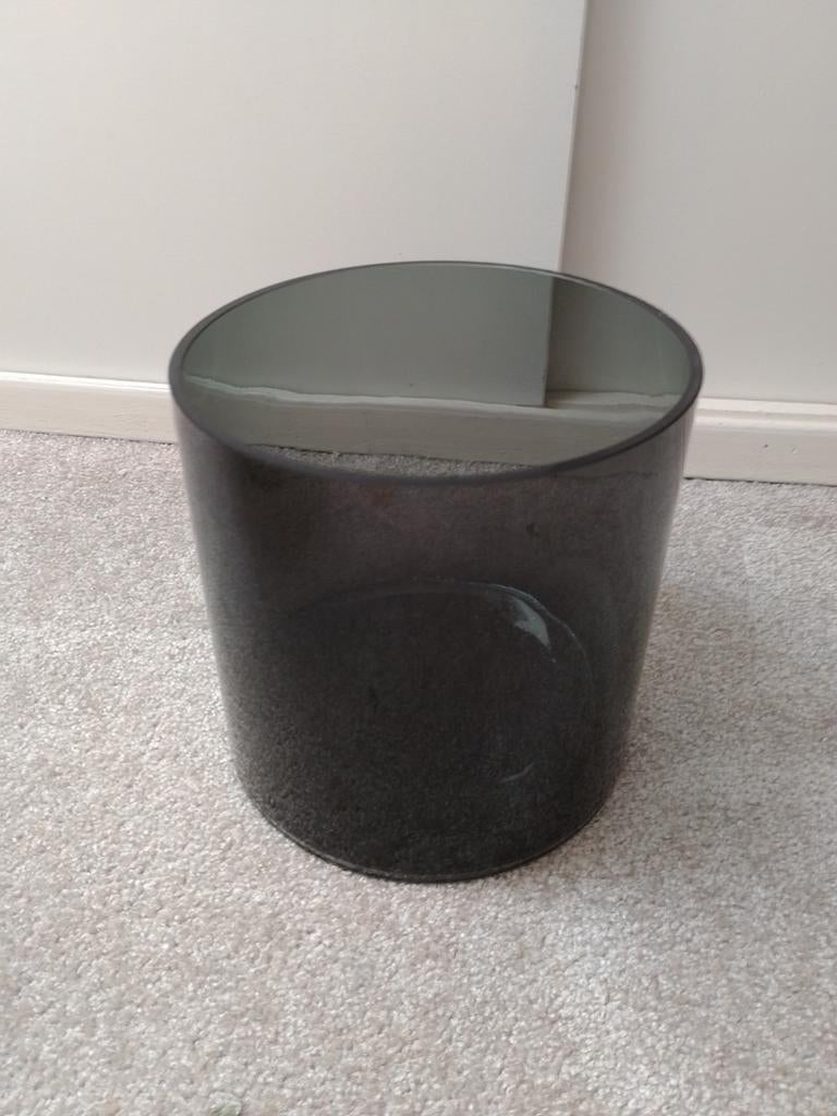 Stijlvolle smoke vaas, Ophalen, Zo goed als nieuw, Glas, Minder dan 50 cm