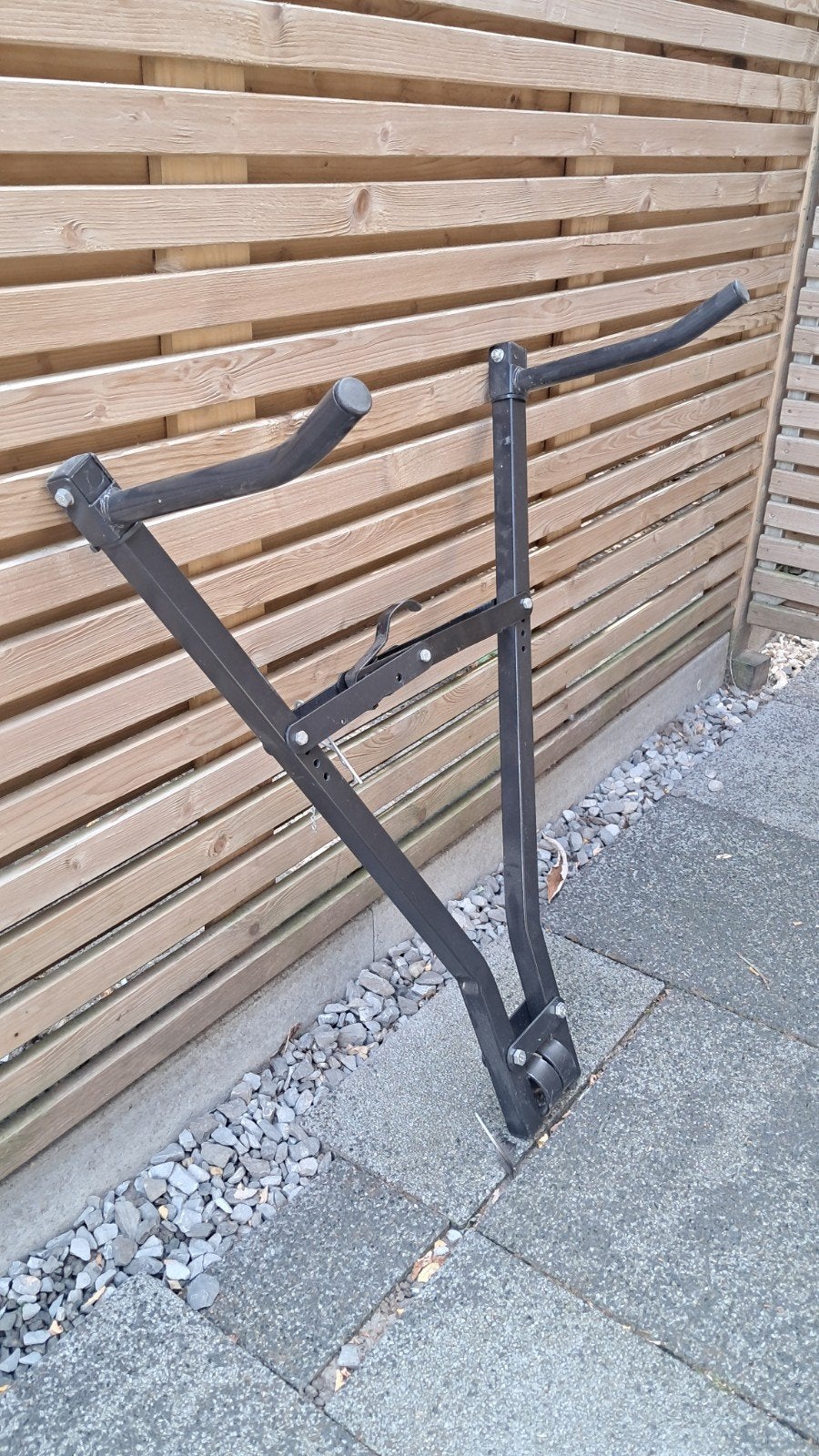 Fietsendrager, Ophalen, Trekhaakdrager