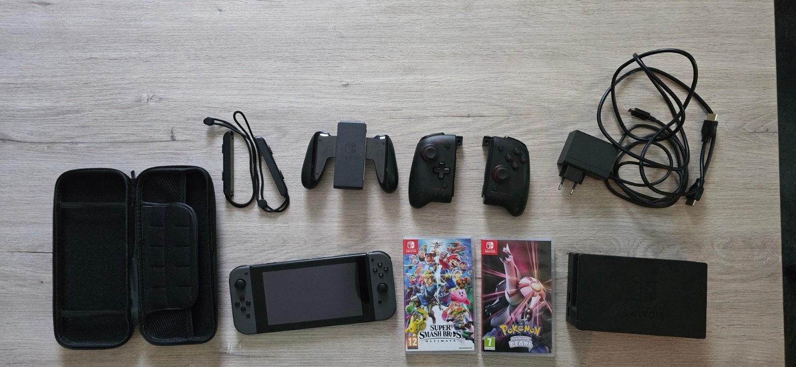 Nintendo Switch met 2 games en extra controllers, Ophalen, Met games, Met 2 controllers, Zo goed als nieuw