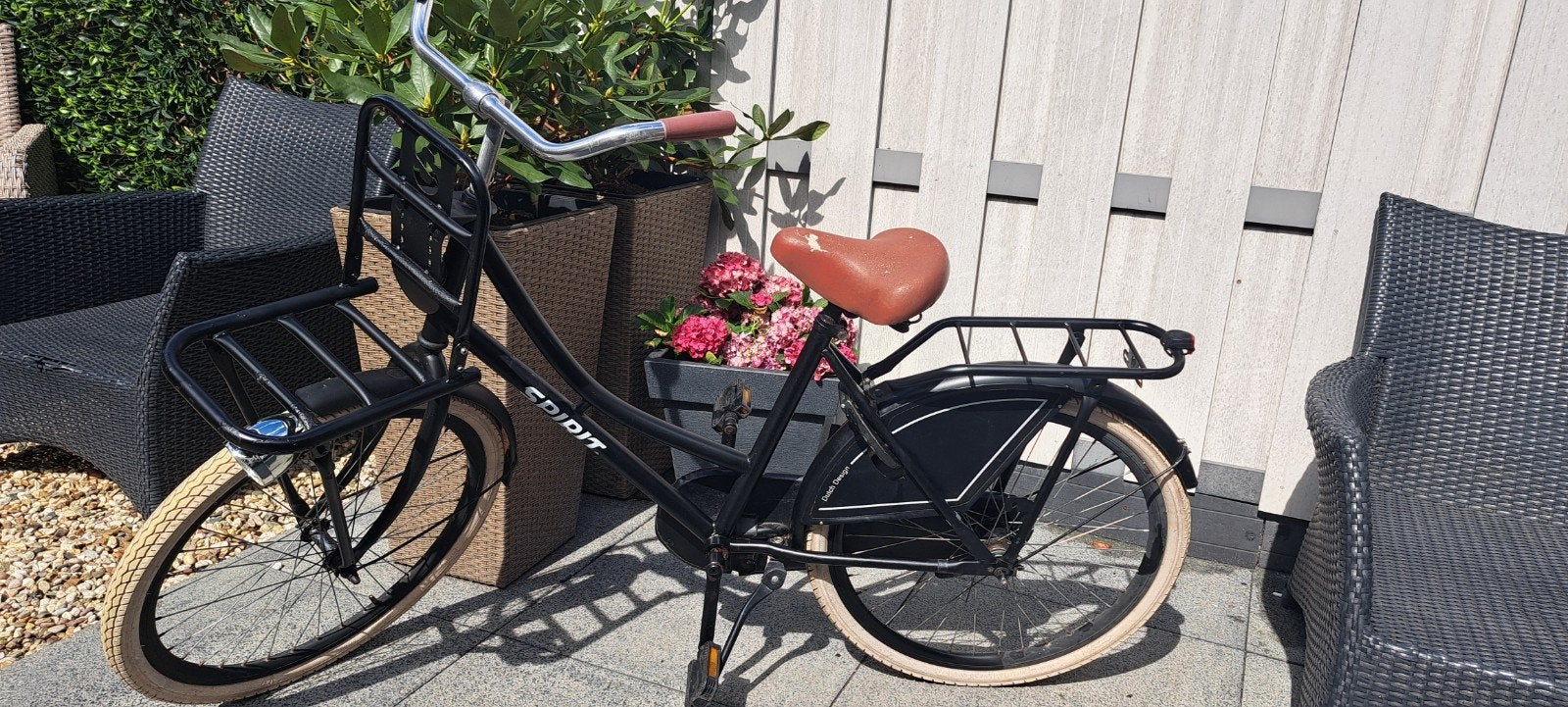 zwarte kinderfiets, 24 inch, Ophalen, Zo goed als nieuw, 1 kind, Overige merken