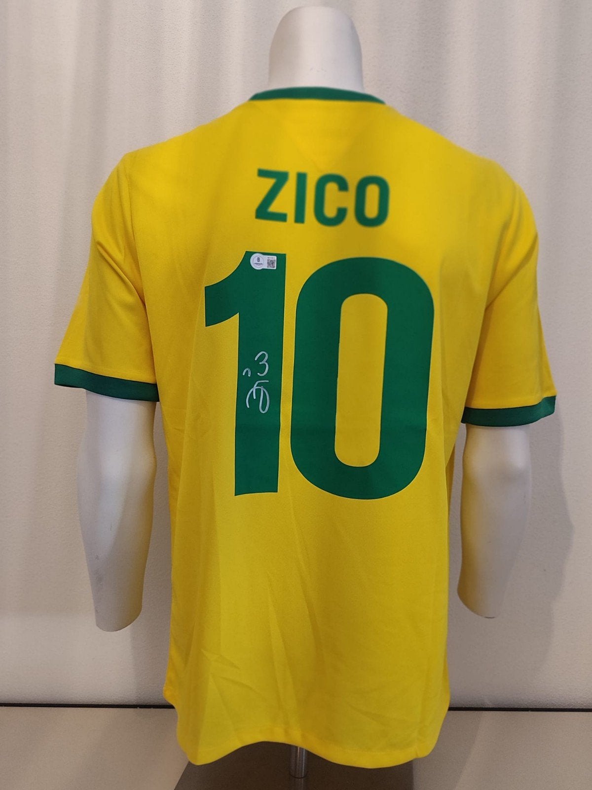 Brazilië shirt met handtekening van Zico met Beckett COA, Verzamelen, Ophalen of Verzenden, Nieuw, Buitenlandse clubs, Shirt
