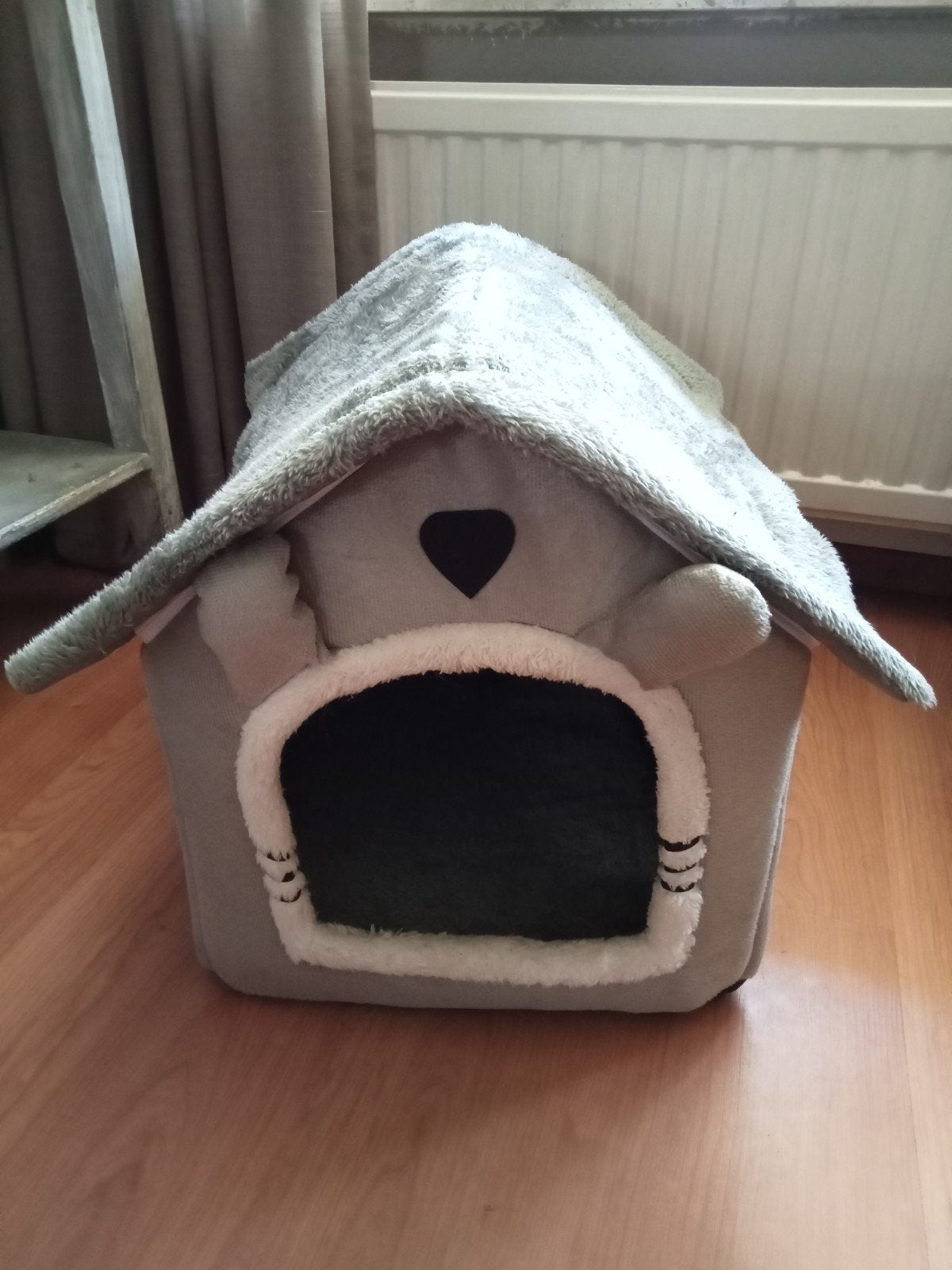 Katten huisje, Dieren en Toebehoren, Ophalen, Zo goed als nieuw