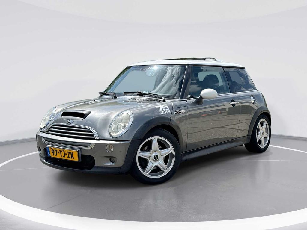 Mini Mini 1.6 Cooper S Chili 2003 | 97-TJ-ZK, Voorwielaandrijving, Gebruikt, 4 cilinders, 4 stoelen