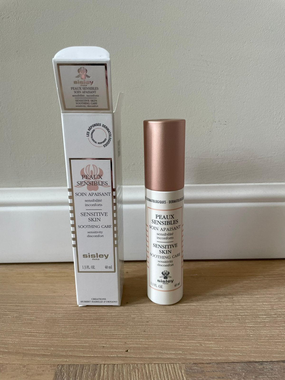 Sisley Peaux Sensibles sensitive skin soothing care 40 ml, Ophalen of Verzenden, Nieuw, Gehele gezicht, Verzorging