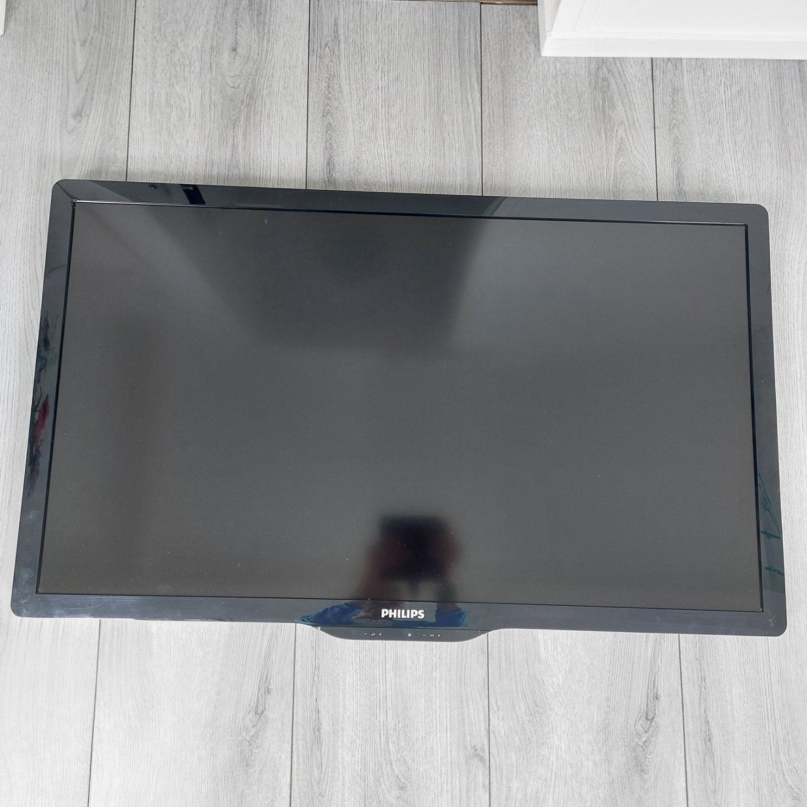 Philips tv en Yamaha soundbar, Ophalen, Philips, Gebruikt, 50 Hz