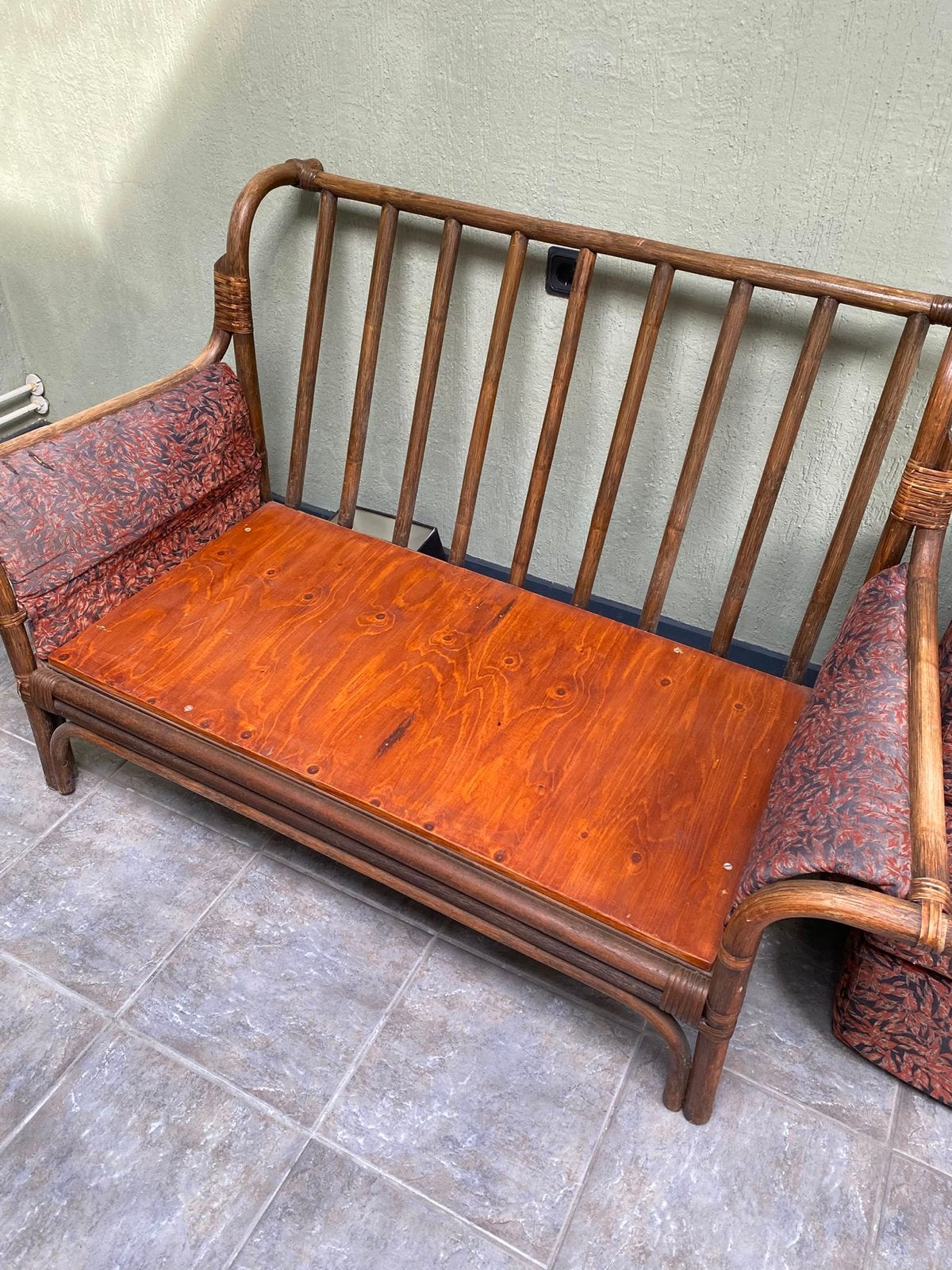 Antiek rotan bankje, Antiek en Kunst, Antiek | Meubels | Stoelen en Banken, Ophalen
