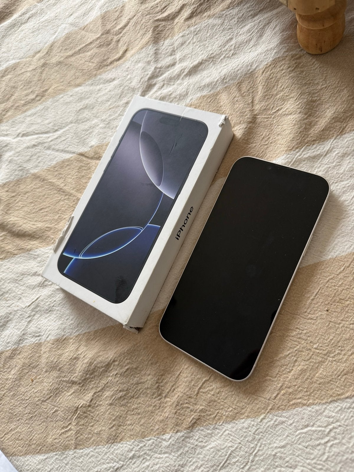 iPhone 14 128GB Wit - Zo goed als nieuw