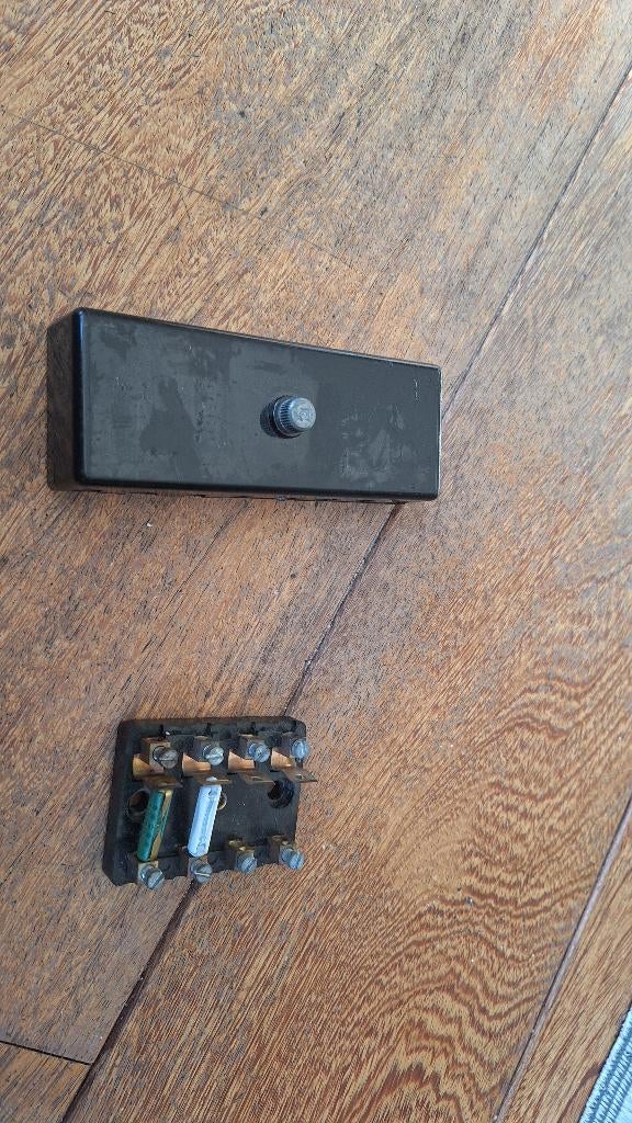 zekering kastjes oldtimer., Ophalen of Verzenden, Nieuw