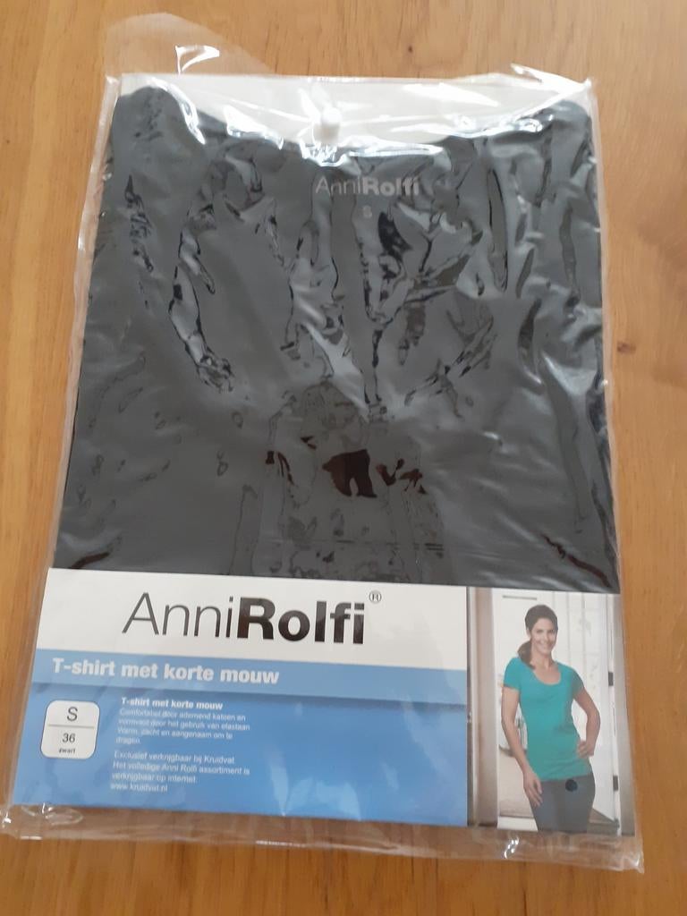 Zwart T-shirt met korte mouw Maat 36 Nieuw!, Zwart, Nieuw, Ophalen of Verzenden, Korte mouw