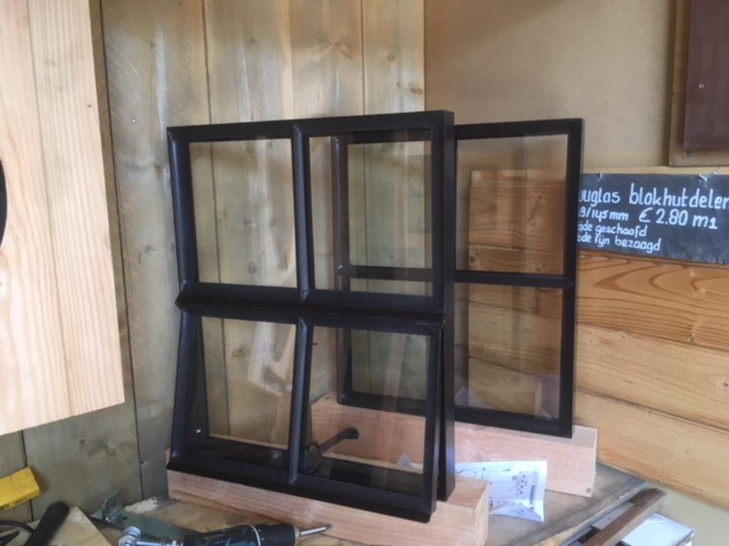 stalen ramen zwart, Doe-het-zelf en Verbouw, Glas en Ramen, Ophalen, Gevelraam of Ruit, Minder dan 80 cm, Minder dan 80 cm