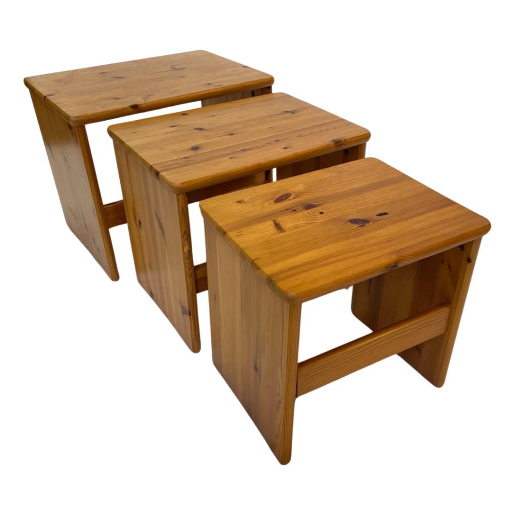 Vintage pine wood grenen mimiset bijzettafels set van 3, Ophalen of Verzenden