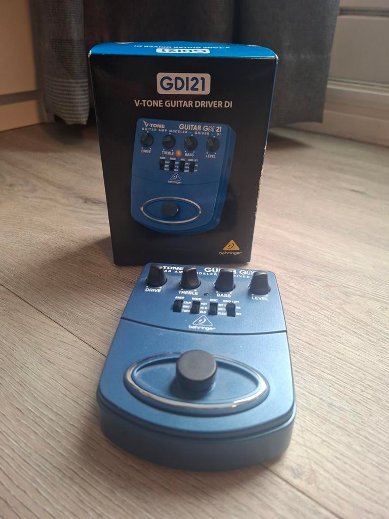 Behringer GDI21 V-Tone Gitaar Amp Modeler / Driver DI, Muziek en Instrumenten, Ophalen of Verzenden, Gebruikt, Distortion, Overdrive of Fuzz