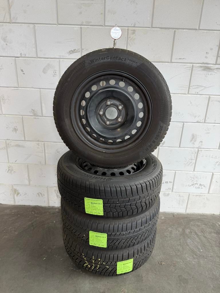 Winterset Mazda CX-3. 205/60 R16 Continental, Auto-onderdelen, Banden en Velgen, Ophalen, Gebruikt, 16 inch, Banden en Velgen