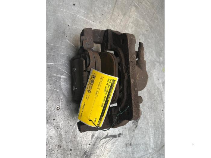 Remklauw (Tang) rechts-voor van een BMW X5, Gebruikt, -, -, Ophalen of Verzenden